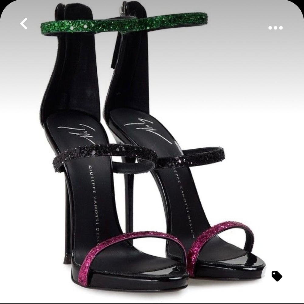Sandal